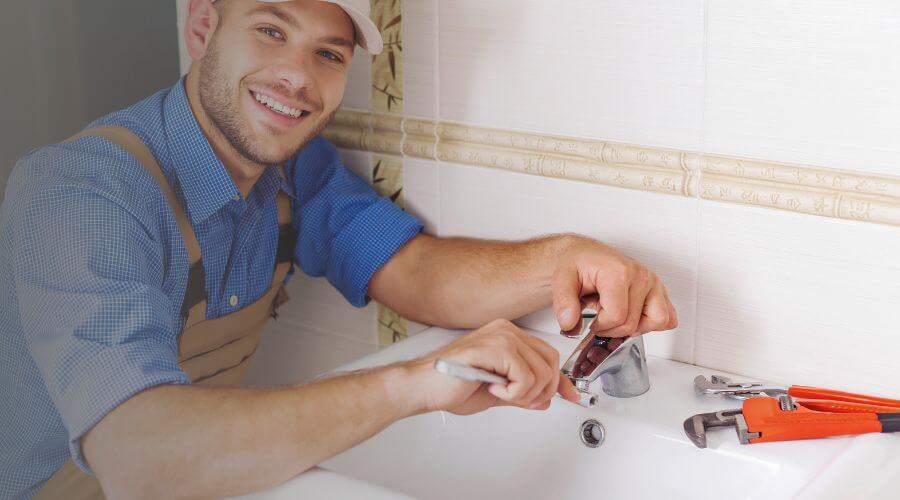 Local water heater installation in Saint Elmo, AL